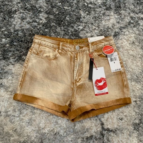 Hot Kiss Highest Rise Vintage Fit Tan Short size 9 - Picture 13 of 15